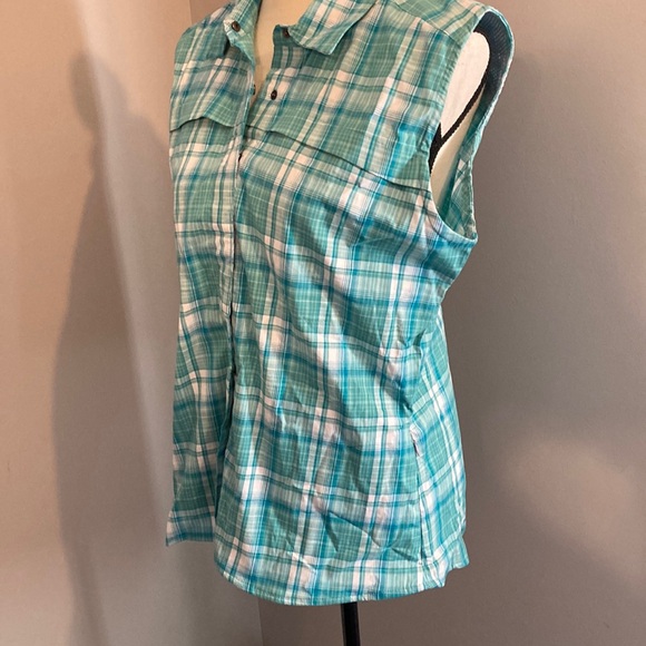 ✨NWT✨Plaid Sleeveless - Picture 4 of 8